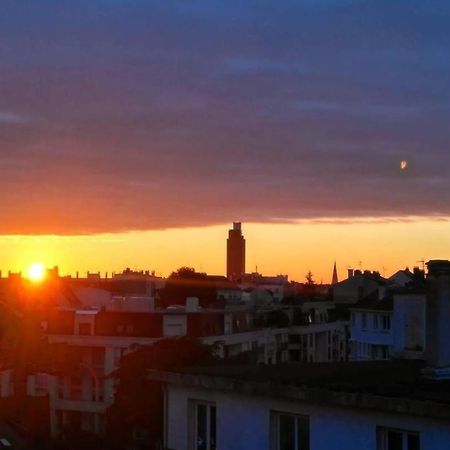 Charmant Appartement Lumineux - Dernier Etage Avec Balcon - Proche Centre-Ville Nantes Luaran gambar