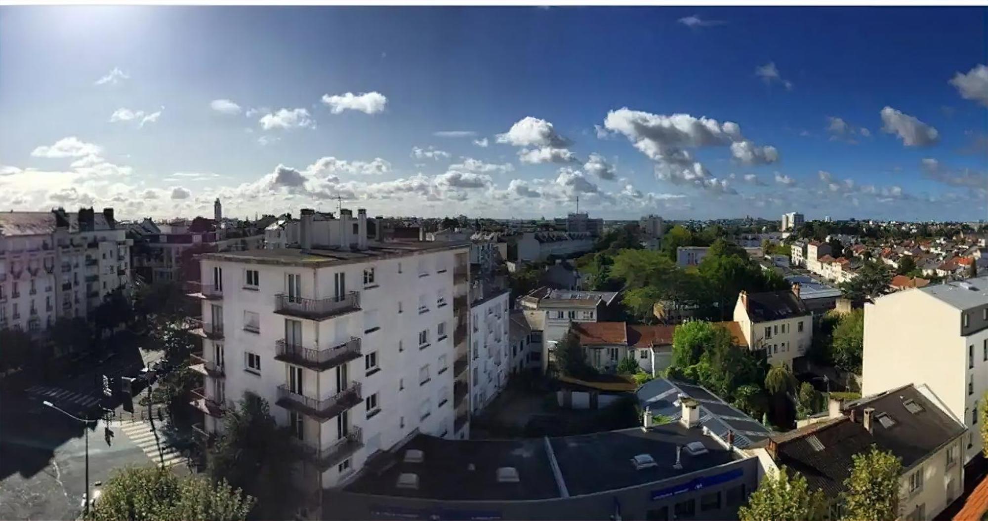 Charmant Appartement Lumineux - Dernier Etage Avec Balcon - Proche Centre-Ville Nantes Luaran gambar
